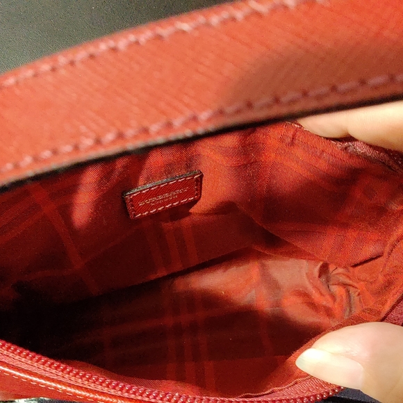 Burberry - Small Shoulder Bag - Picture 14 of 16